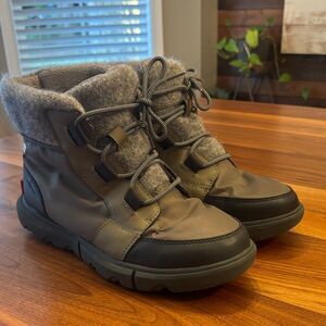 Sorel Green Gray Waterproof Winter Ankle Boots Size 10